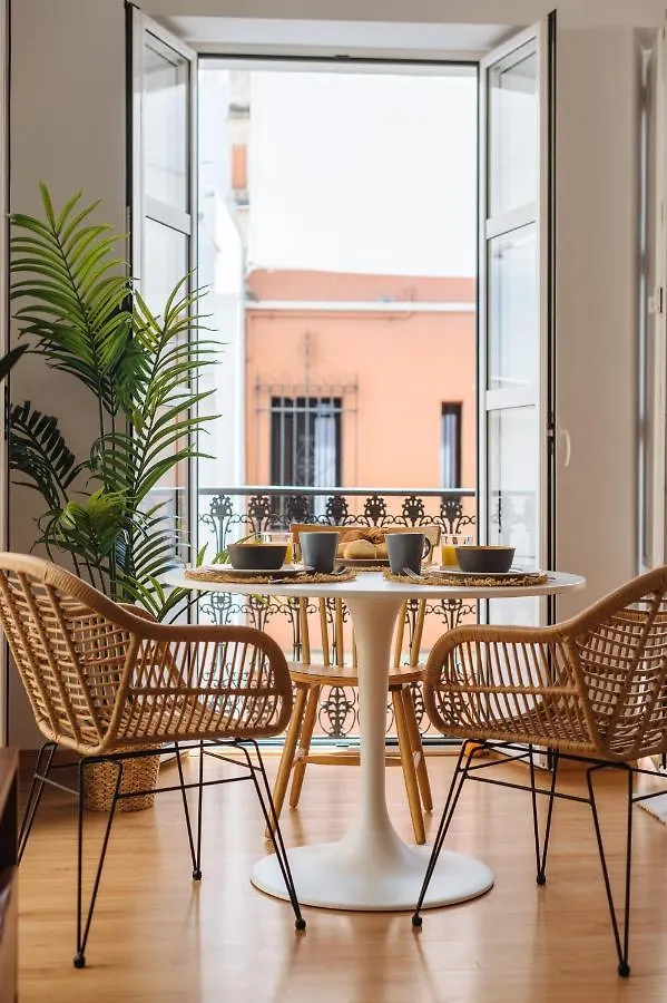 Apartment Hostly Rivero 2A Center Loft-Fibre-Communal Terrace-Parking Optional-Cless Seville