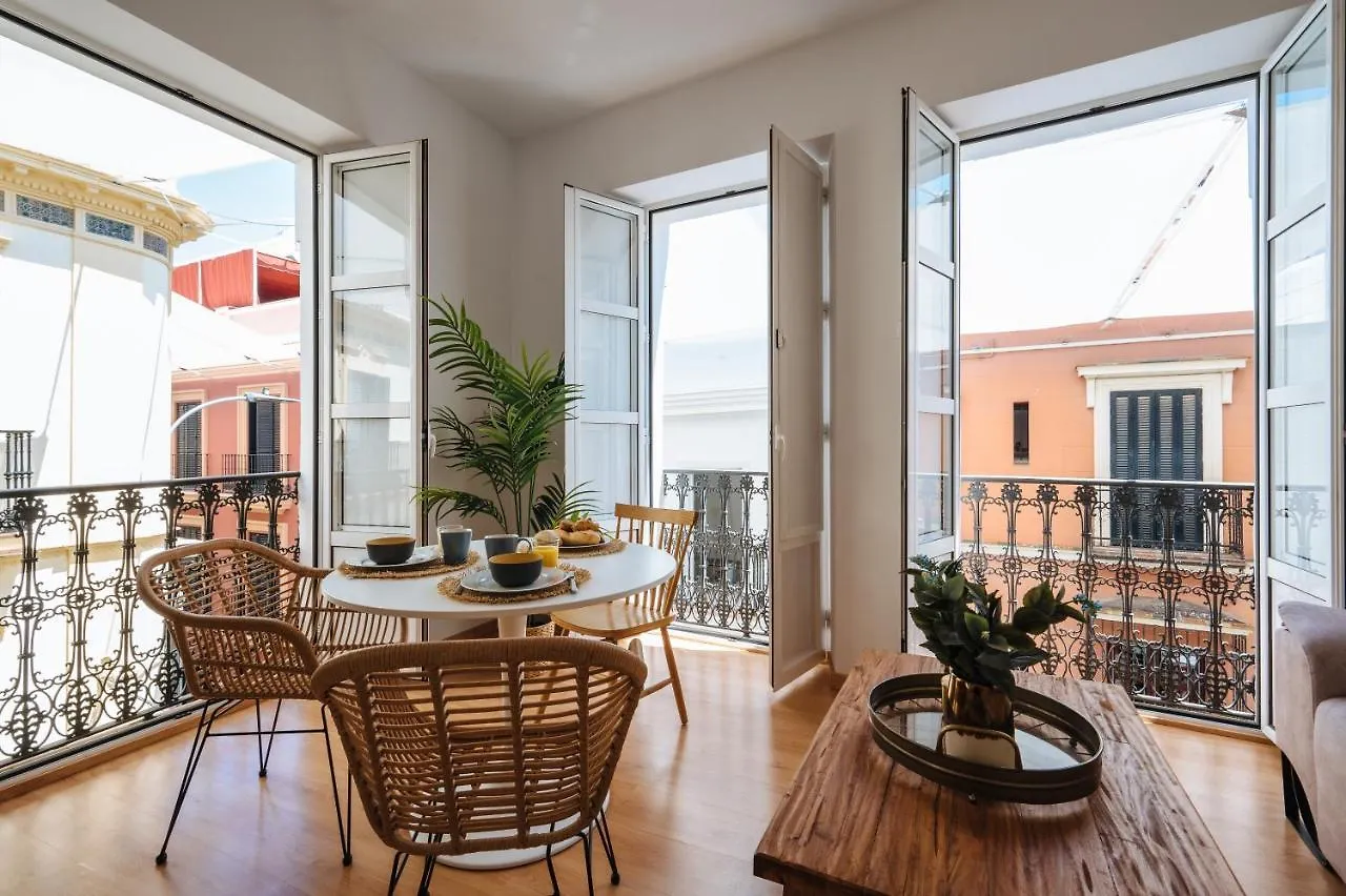 Hostly Rivero 2A Center Loft-Fibre-Communal Terrace-Parking Optional-Cless إشبيلية 0*,  إسبانيا